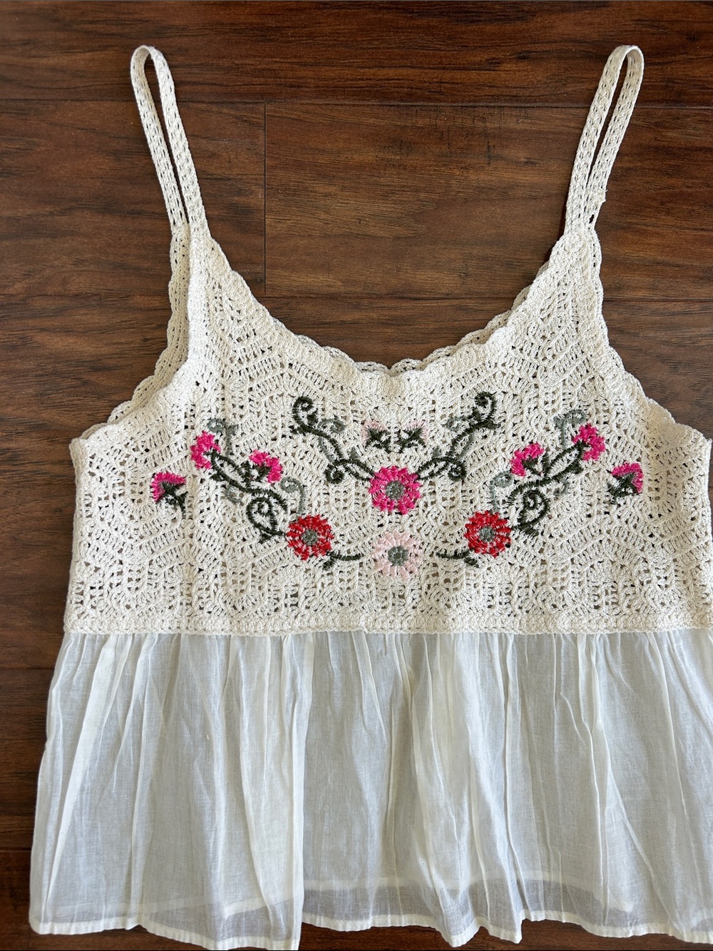 Francesca's Collections Cream Crochet Camisole with Pink & Red Floral Embroidery